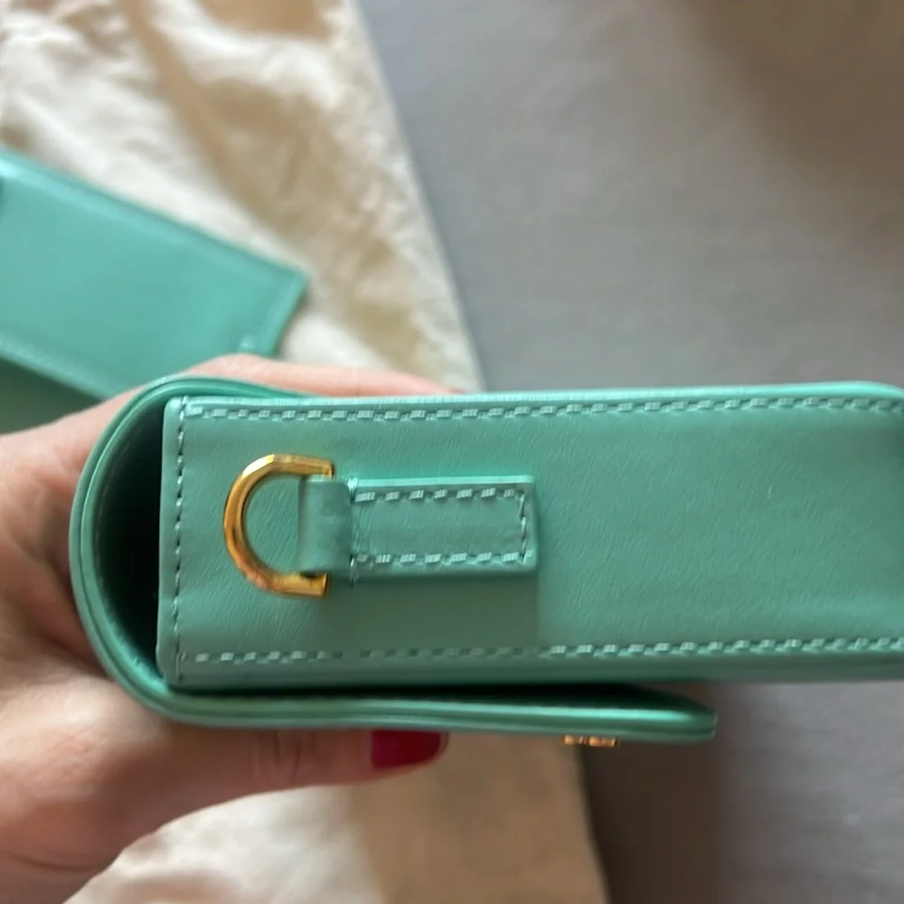 Jacquemus light turquoise le Carinu bag with Gold Hardware- like new - Picture 11 of 16